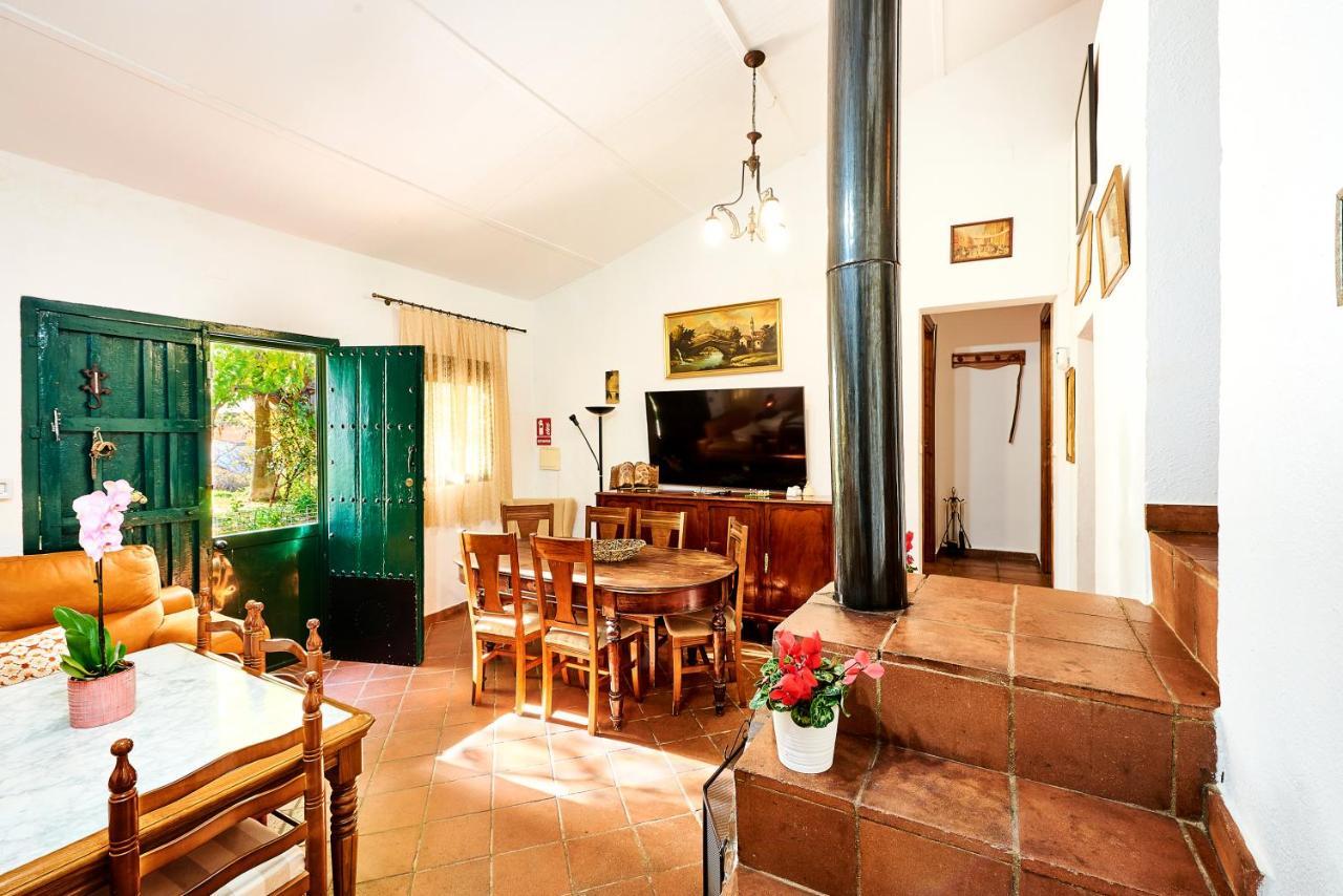 Vivienda Turistica La Huerta Villa Guadalcanal Exterior photo